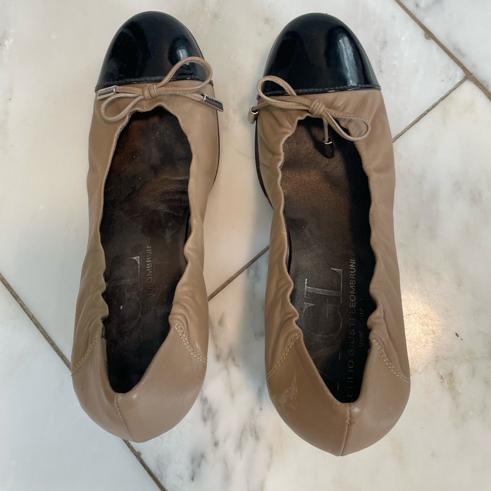 AGL black and tan Italian leather block heels euro 37.5 US womens 7 scuffed heel - Picture 9 of 11